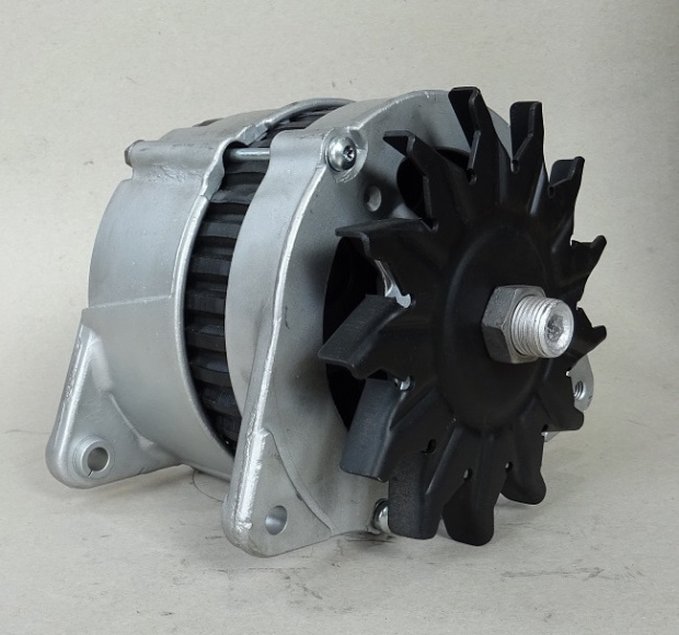 Alternator 111176 reg JCB Perkins manitou Ursus