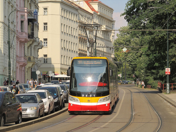 Škoda ForCity 15T "Praha", #9401, DP Praha