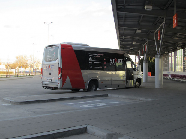 Iveco Daily 70C17 / Feniksbus FBI85L, Start Parking