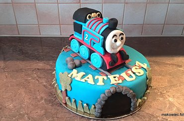 Lokomotywa Tomas #lokomotywa #tort #tomas #torty #tort #tort #lokomotywa #torty #okolicznościowe #pociągi #bajka o #pociągach