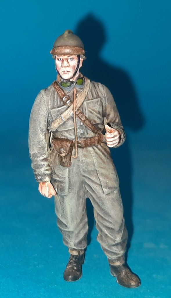 Oficer wojsk pancernych w kombinezonie czołgowym `39 1-25 scale